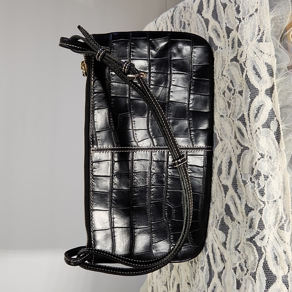 Dooney and  Bourke Croco Embossed Black Shoulder Strap Purse - Picture 4 of 15